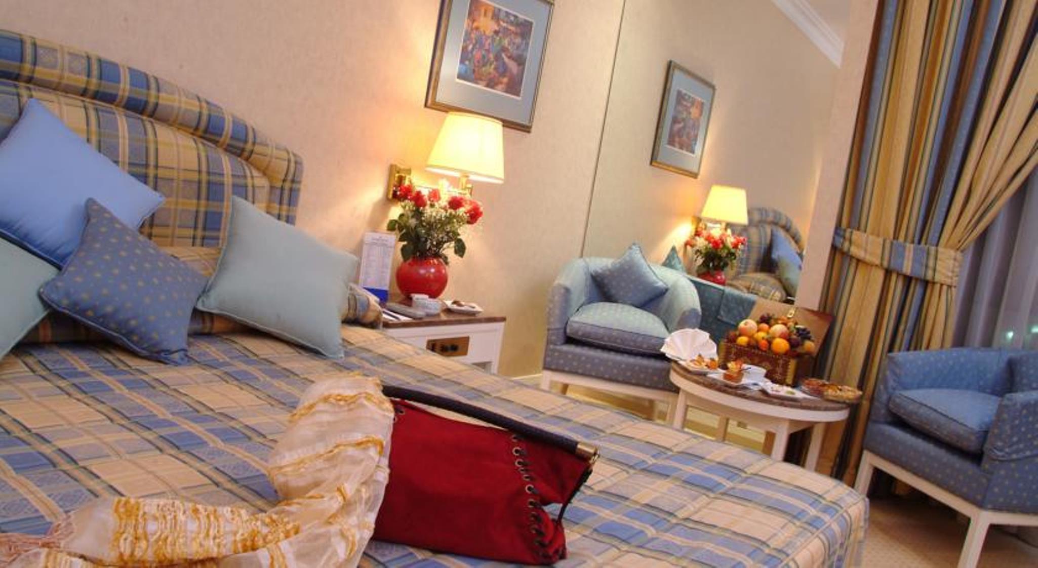 Golden Tulip Bahrain Hotel Manama Eksteriør billede