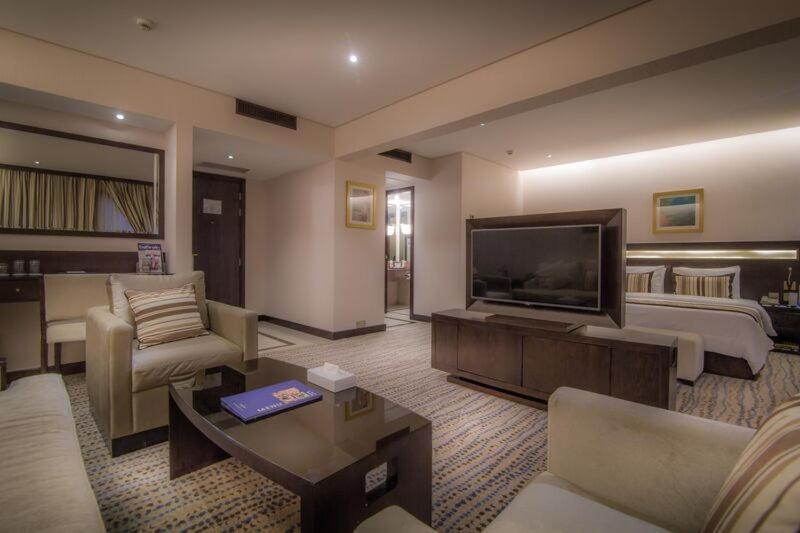 Golden Tulip Bahrain Hotel Manama Værelse billede