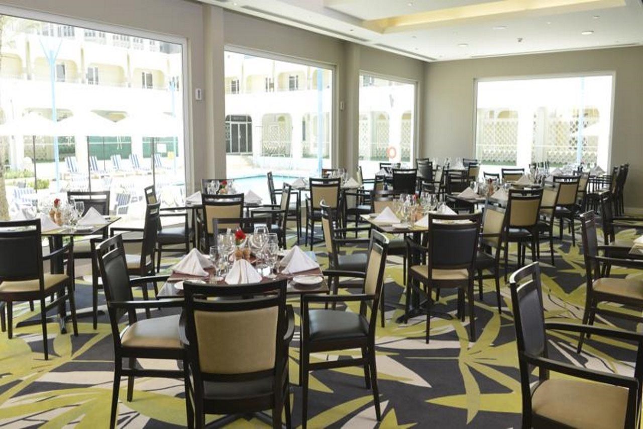 Golden Tulip Bahrain Hotel Manama Eksteriør billede