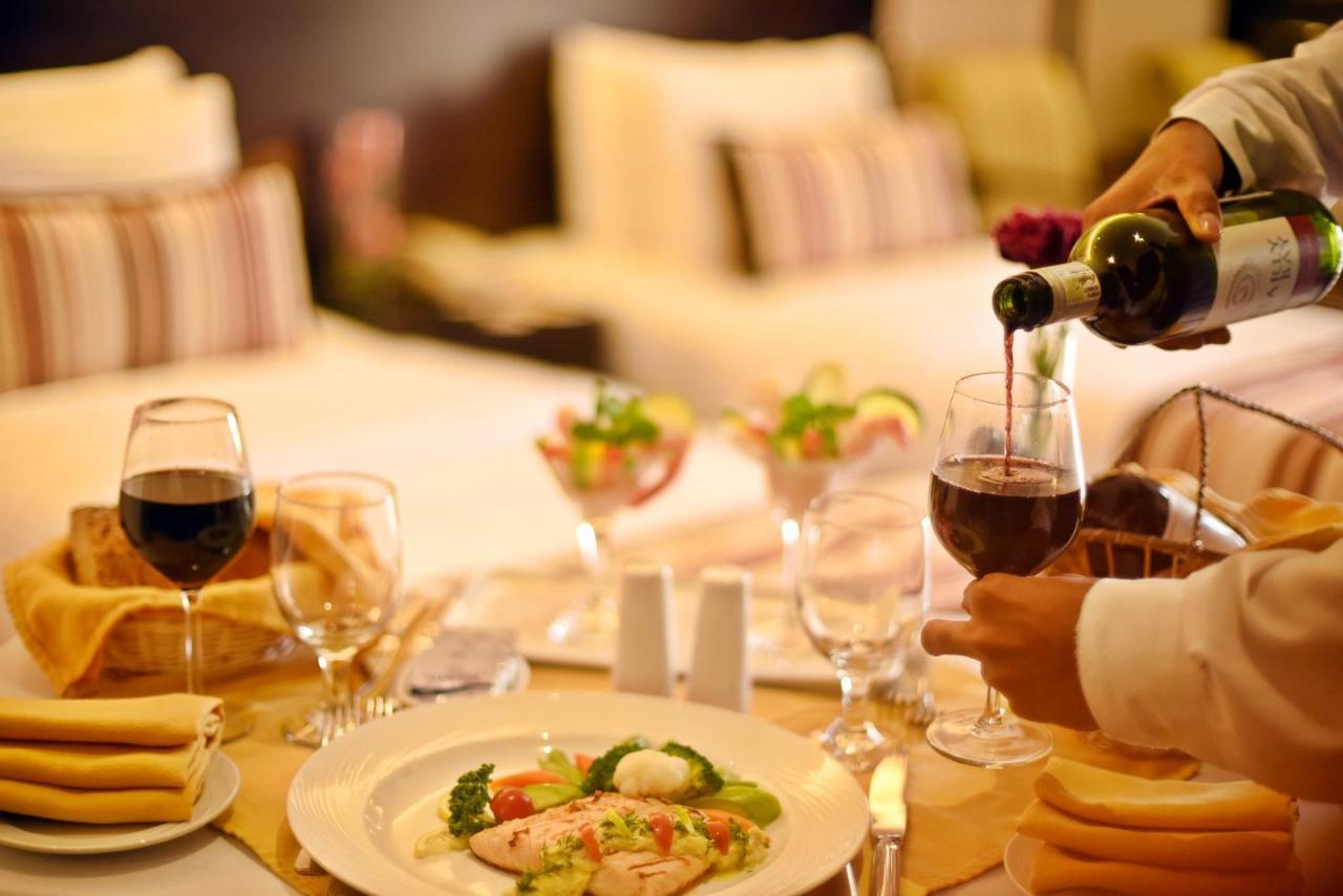 Golden Tulip Bahrain Hotel Manama Eksteriør billede