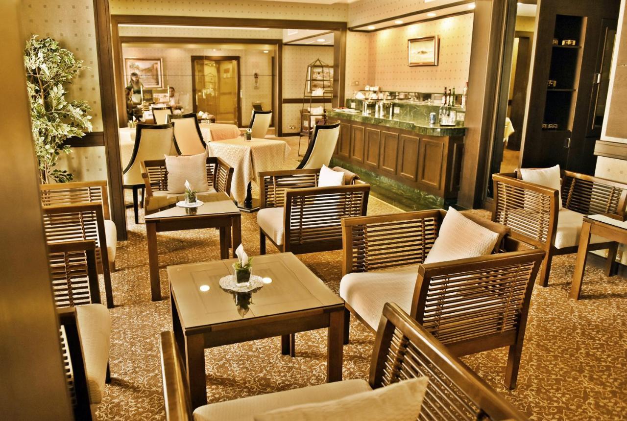 Golden Tulip Bahrain Hotel Manama Eksteriør billede